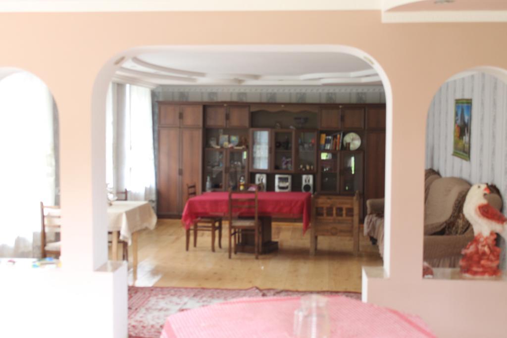 Iason Guest House in Mazeri Mestia Exterior foto
